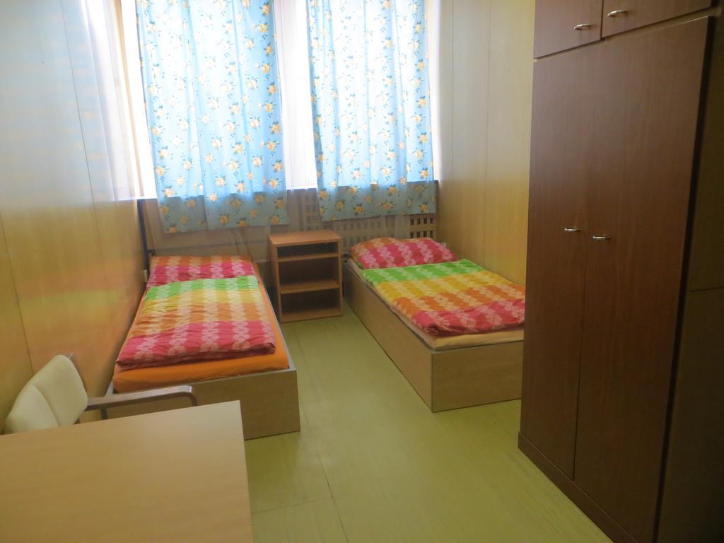 Říčany Hostel Monty المظهر الخارجي الصورة